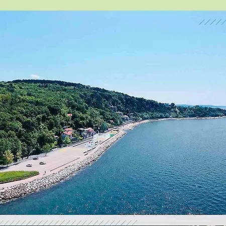 Sunseapoolsidestudio Casasolare Vistamare Муджа