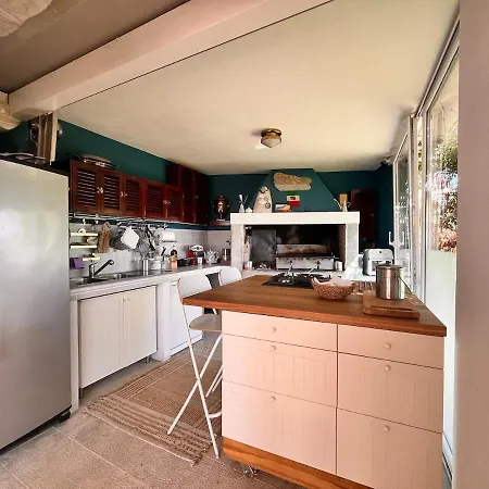 펜션 Sunseapoolsidestudio Casasolare Vistamare *