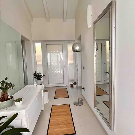 Sunseapoolsidestudio Casasolare Vistamare Σπίτι διακοπών *