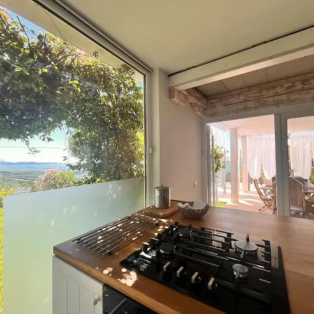 펜션 Sunseapoolsidestudio Casasolare Vistamare